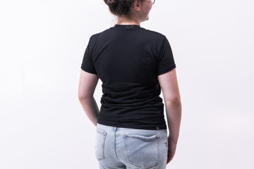 Womens T-shirt Black Edition Street Line. Black. Womens. Size L.