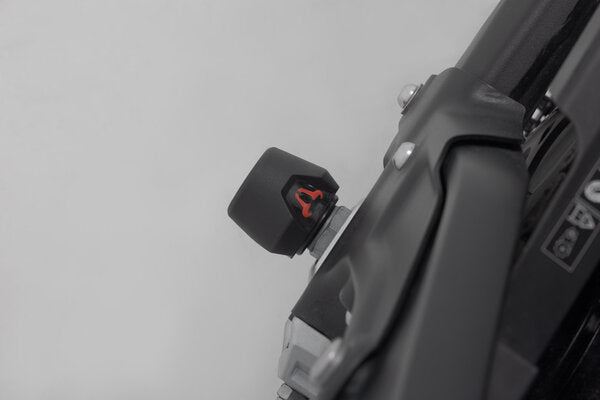 Slider Set for Rear Axle Triumph Trident 660 (21-) Black