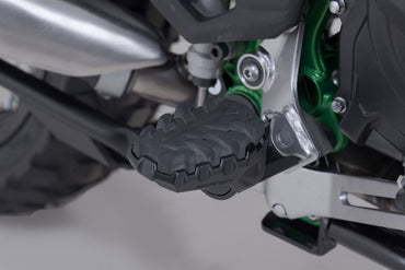 EVO footrest kit Black. Kawasaki KLE500 / KLE500 SE (26-).