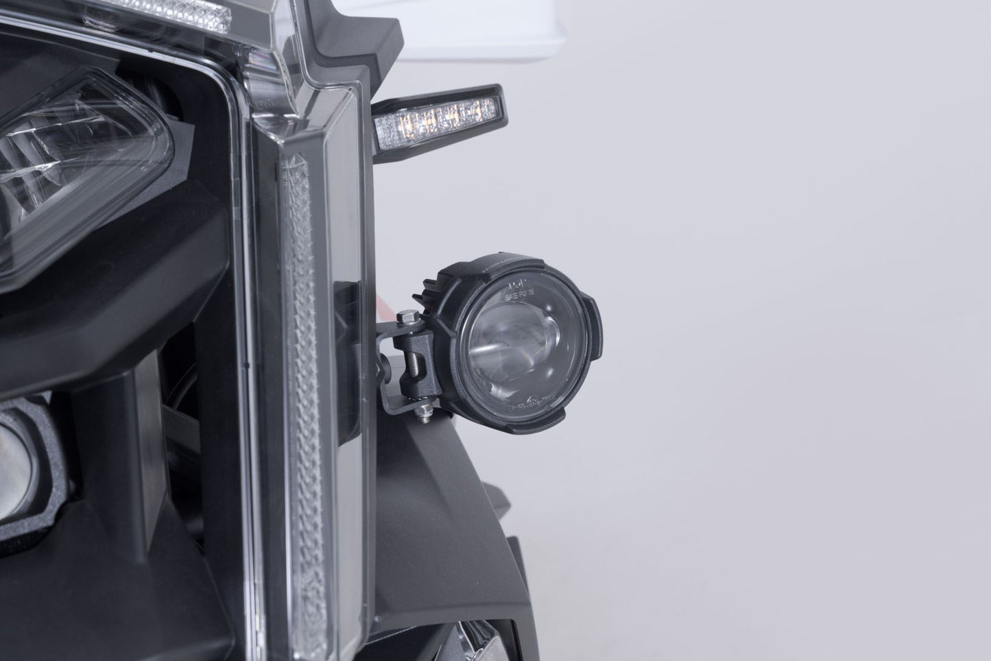 Light mounts Black. KTM 1390 Super Adventure S / EVO (24-).