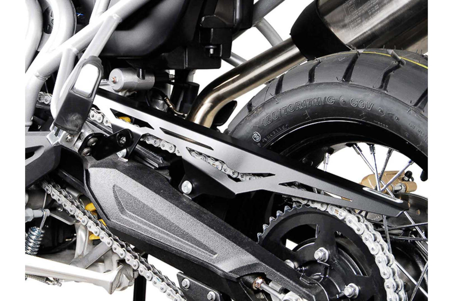 Chain guard Triumph Tiger 800 models (10-). Black