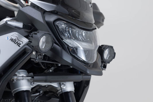 Light mount Black. BMW F 900 GS (23-).