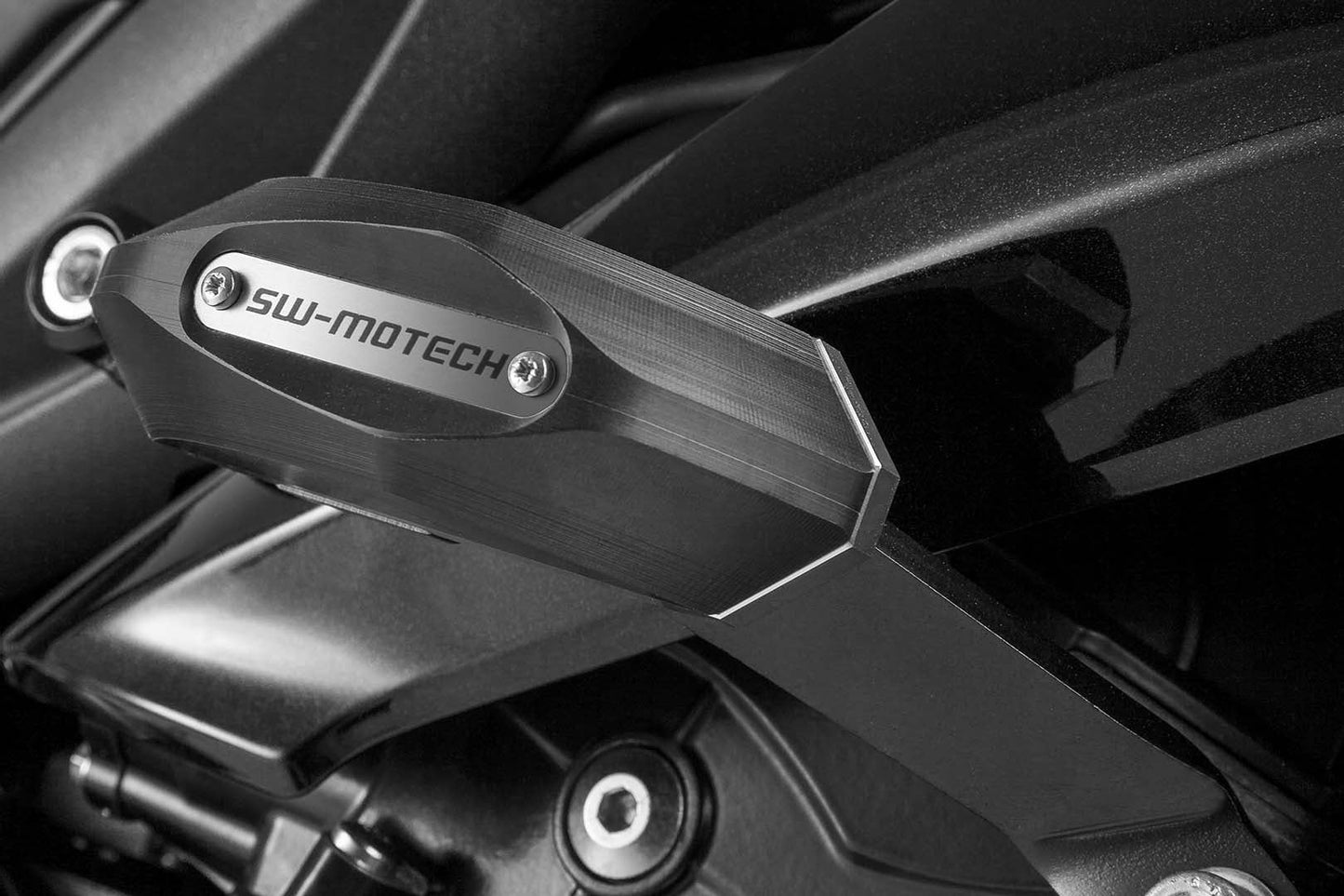 Slider set for frame Black Triumph Street Triple (12-) / Rx (15-)
