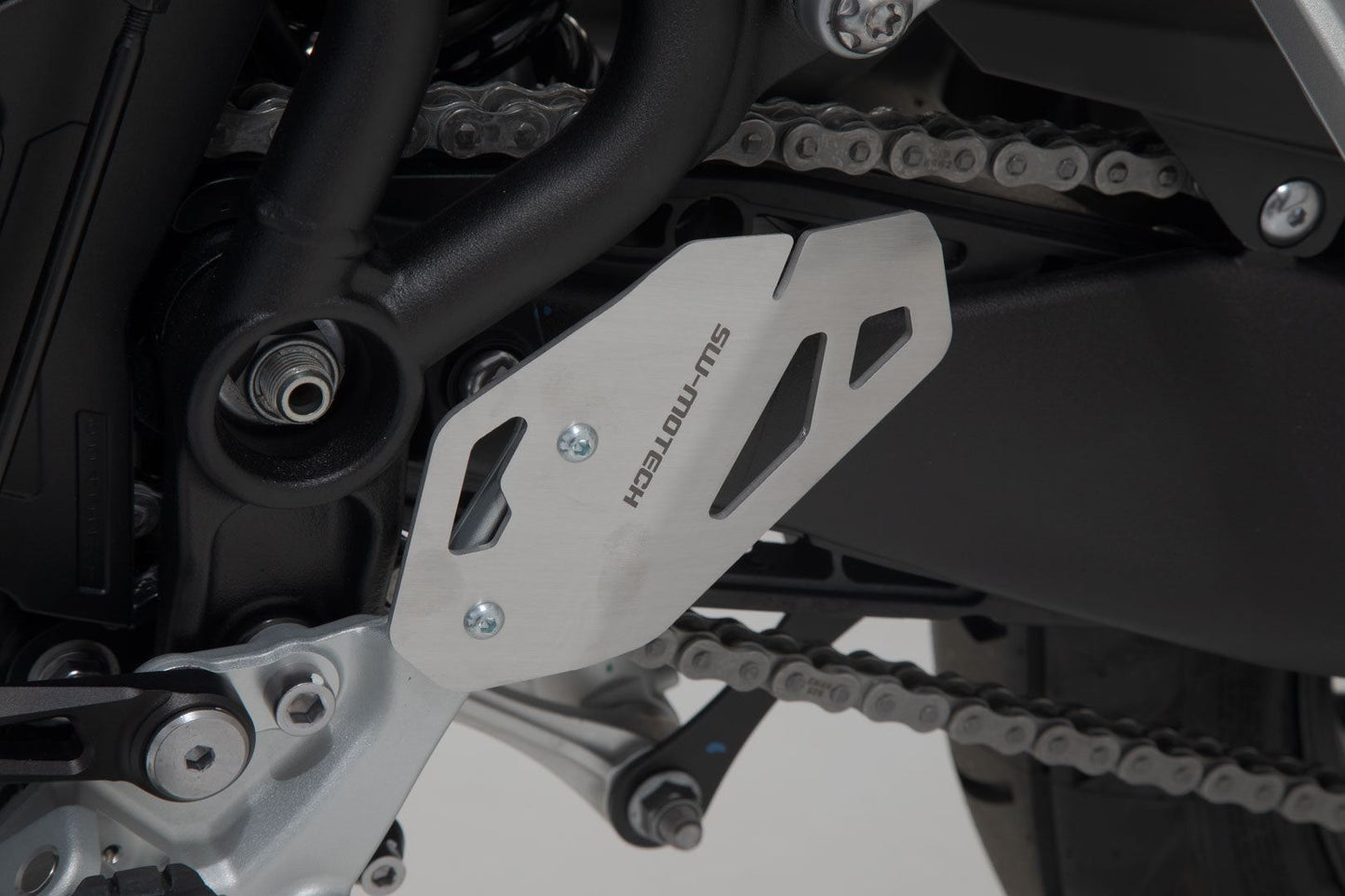 Heel guard left Triumph Tiger 900/GT/Rally/Pro (19-23) Silver