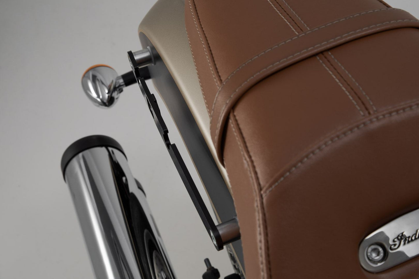 SLH Side Carrier Right Indian Scout (16-)
