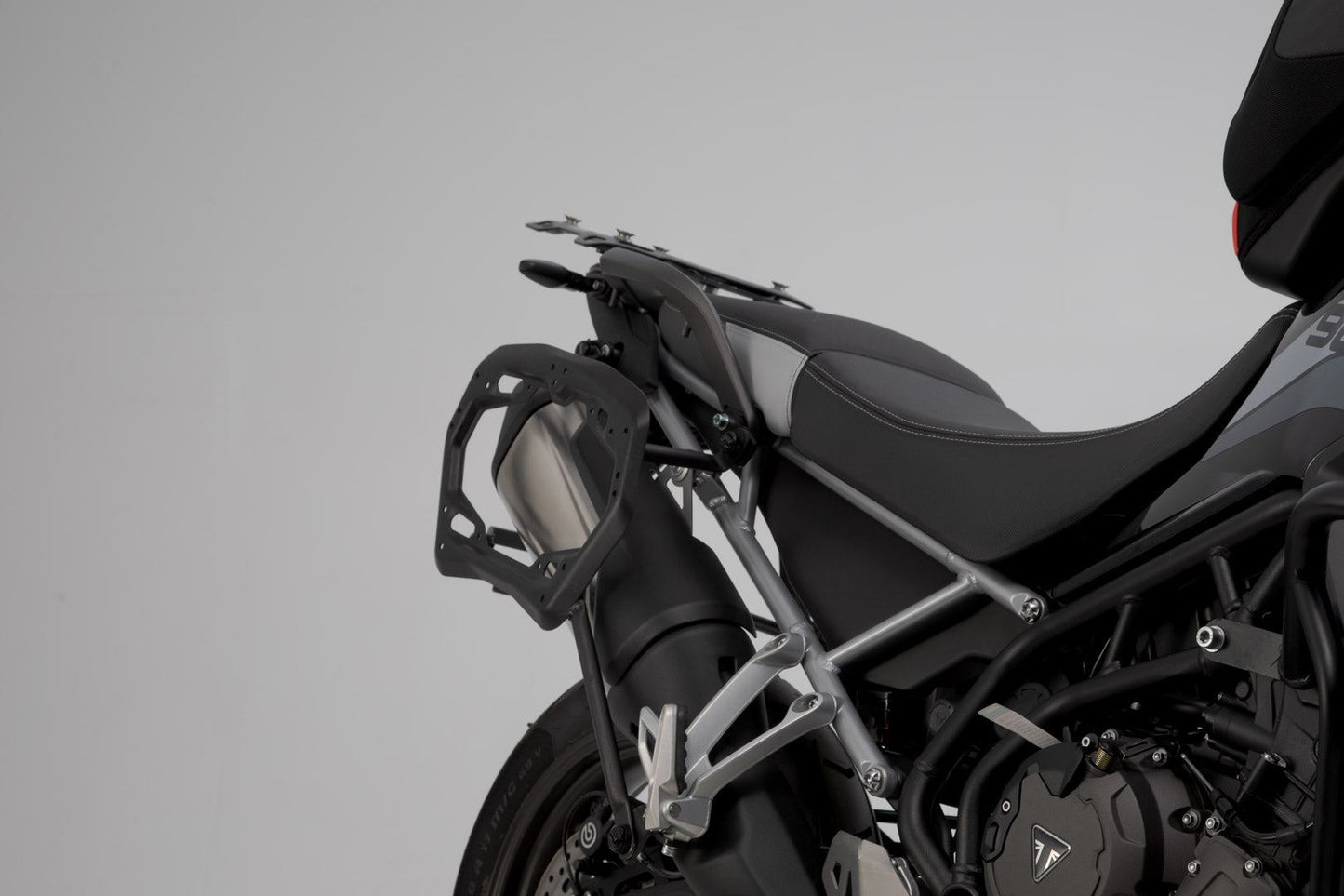 PRO side carrier Triumph Tiger 900/ GT/ Rally/ Pro (19-23) Black