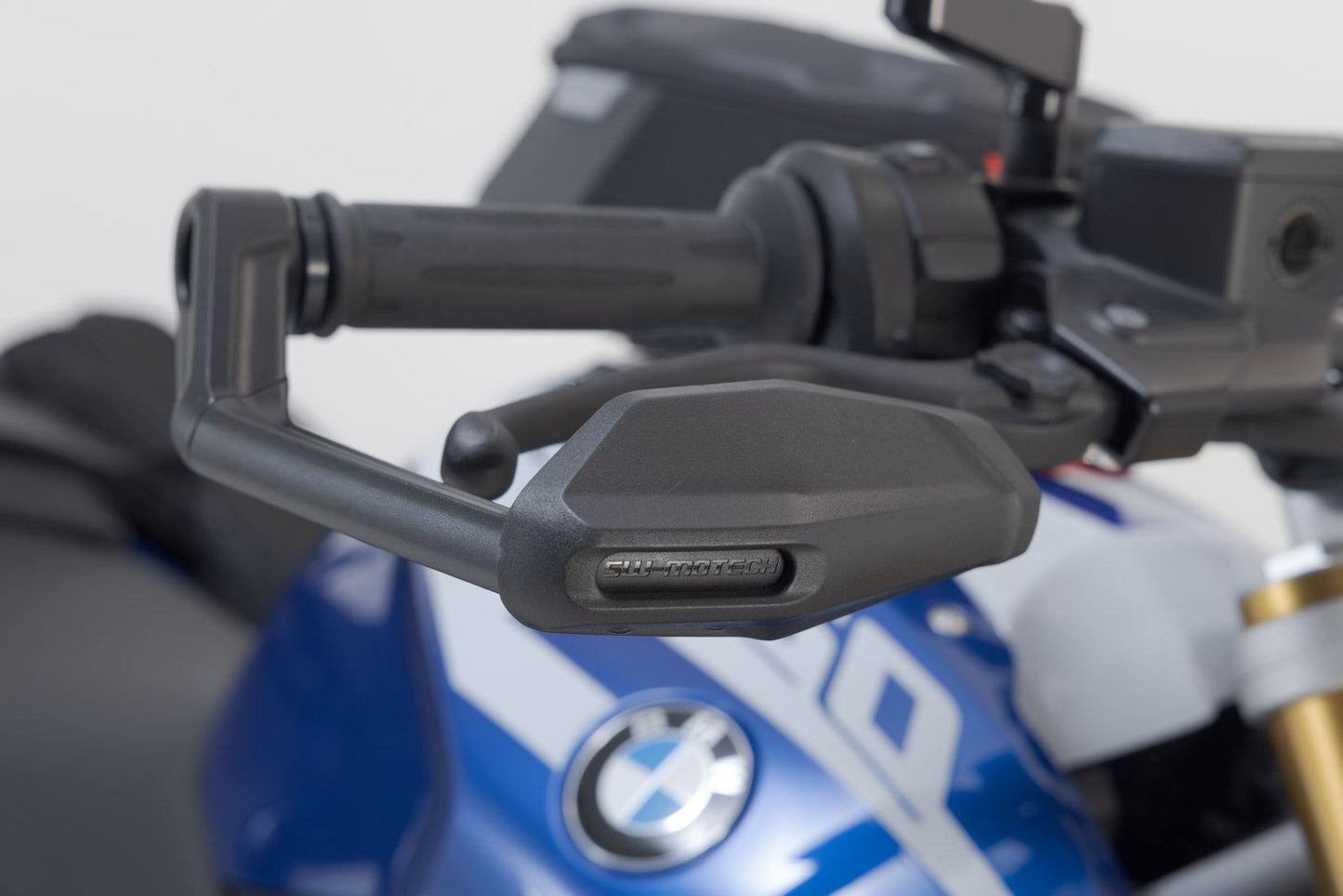 Lever Guards with Wind Protection BMW R 1250 R (18-), F 900 XR (19-) Black