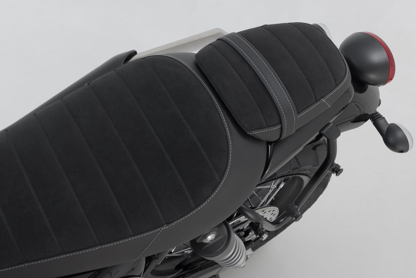 SLC Side Carrier Left Triumph Street Twin/ Scrambler/ Cup, Thruxton TFC