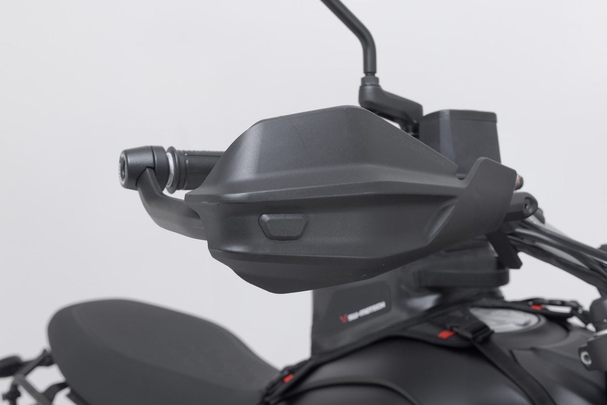 Adventure handguard kit Black. Ducati Scrambler (14-).