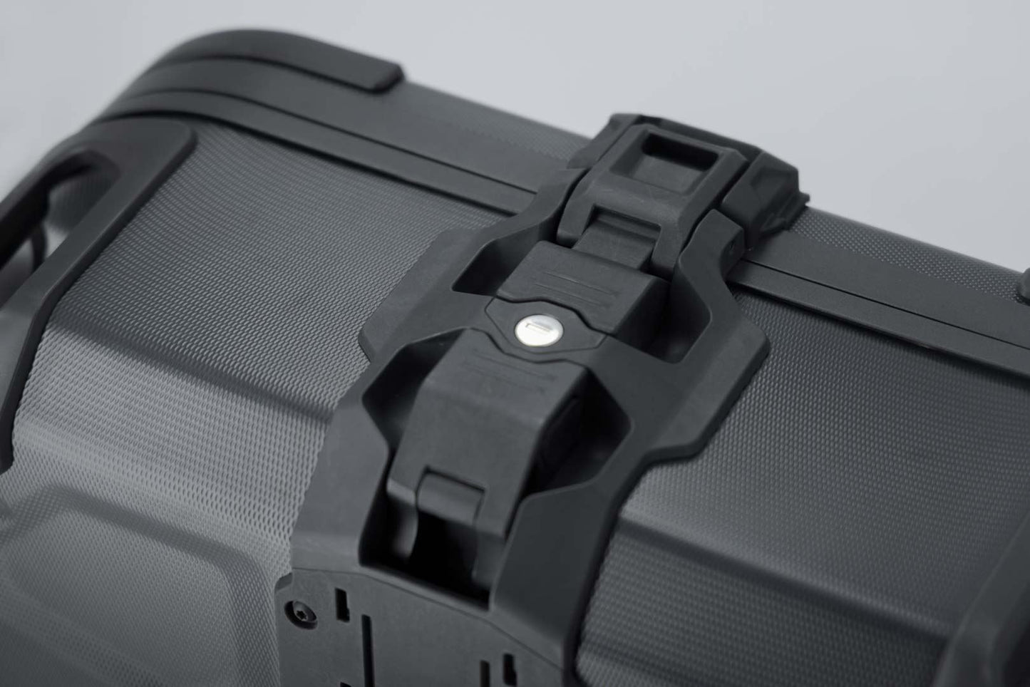 DUSC hard case system Black. 41/33 l. CFMoto 800MT-X (24-).
