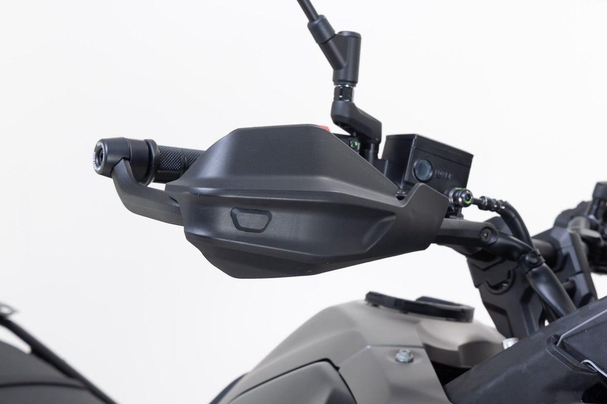 Adventure handguard kit Black. Yamaha TÈnÈrÈ 700 (19-).