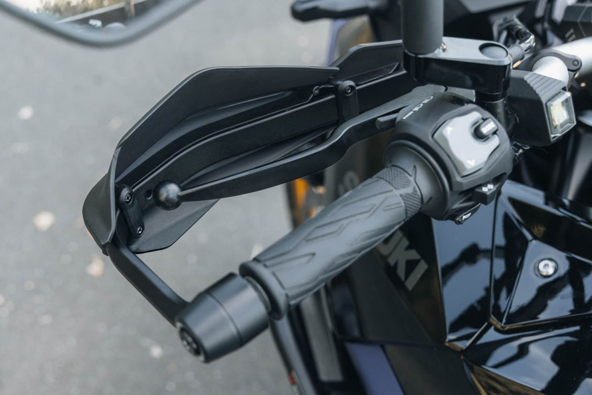 Adventure handguard kit Black. Triumph Speed Triple S / RS (18-).