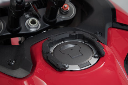 PRO Tank Ring Honda models For tank with 5 screws Black