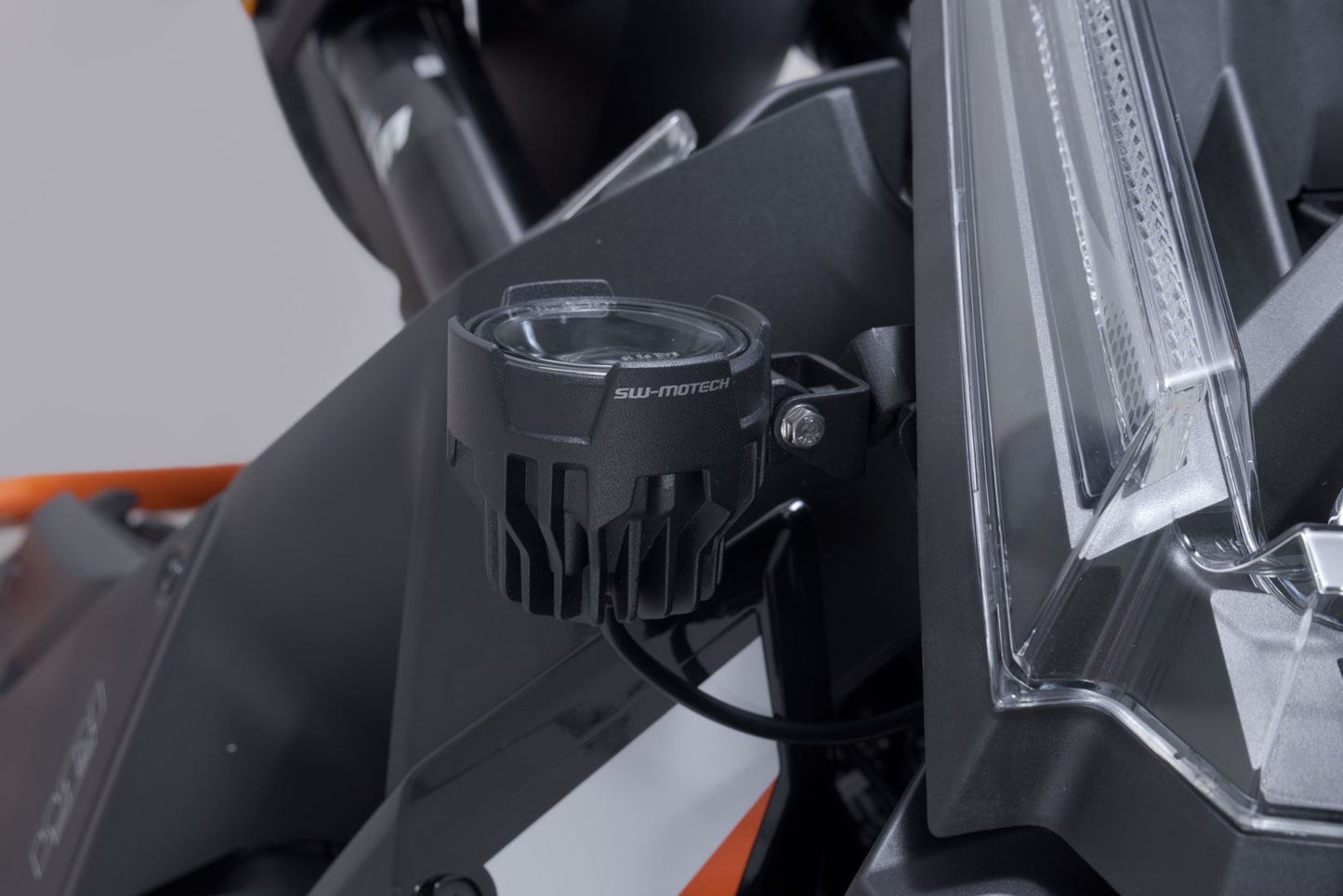 Light mounts Black. KTM 1390 Super Adventure S / EVO (24-).
