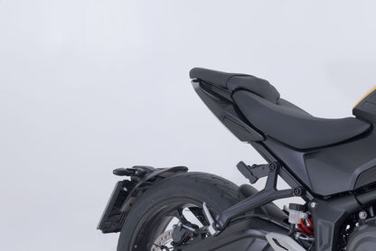 PRO BLAZE H saddlebag set Black. Triumph Trident 660 (25-).