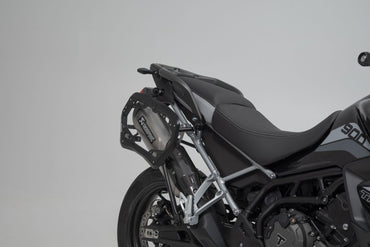 Akrapovic Slip On exhaust system Silver. Triumph Tiger 900 Modelle (19-23).