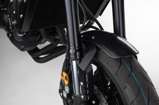 Fender kit Yamaha XSR900 (15-), MT-09/ Tracer (13-). Black