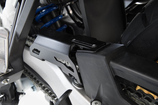 Extension for chain guard Honda CRF1000L (15-). Black