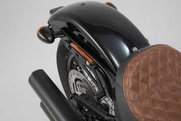 SLH Side Carrier Right Harley-Davidson Street Bob/ Slim/ Standard