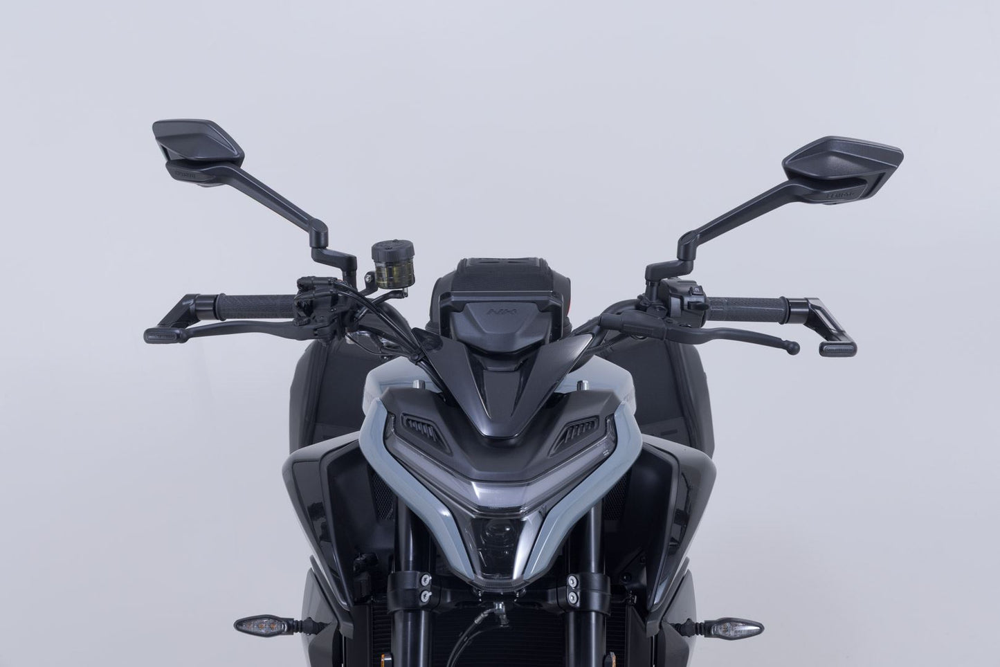 Lever guards Black. CFMoto 675NK (25-).