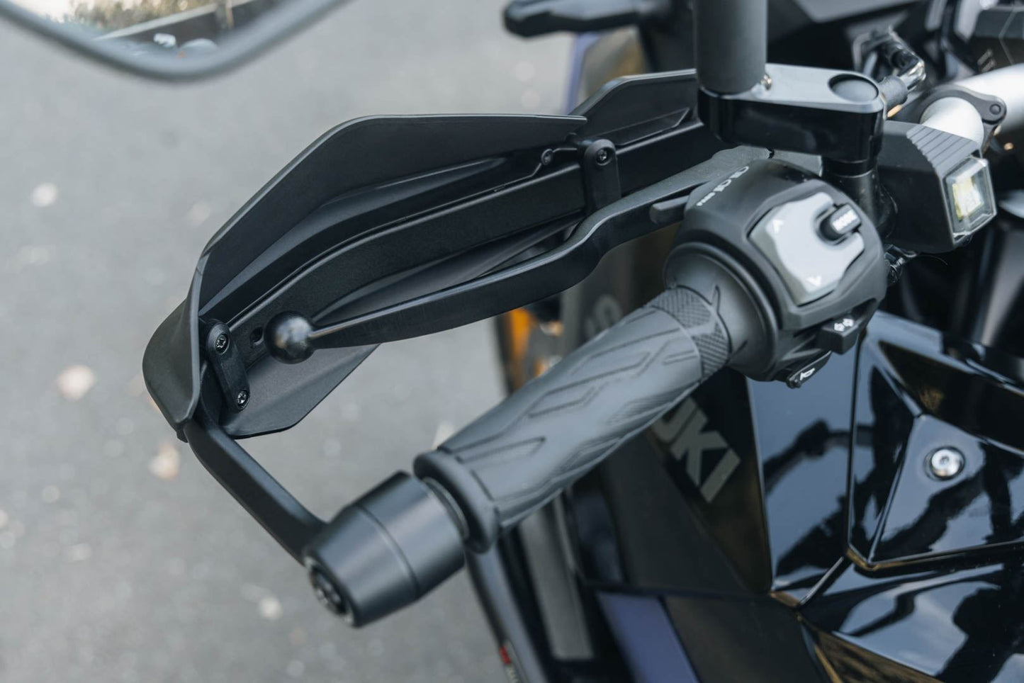 Adventure handguard kit Black. Yamaha MT-07 Voge 300 Rally.