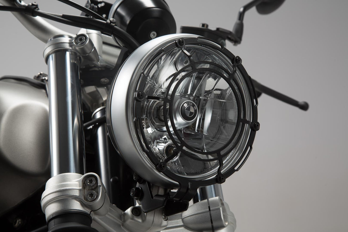 Headlight guard Grille BMW R nineT (14-)/Scrambler (16-). Black