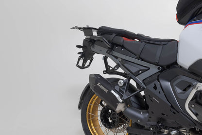 TRAX ADV aluminium case system + Akrapovic Silver. 45/45 l. BMW R 1300 GS Adv. (24-).
