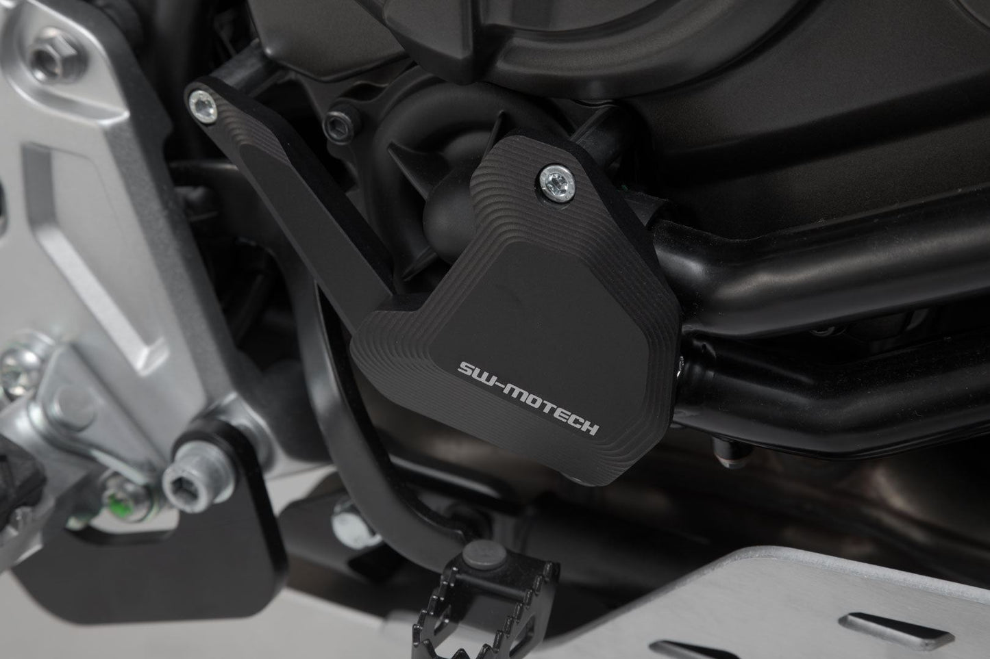 Water pump protection Yamaha Ténéré 700 (19-). Silver/black