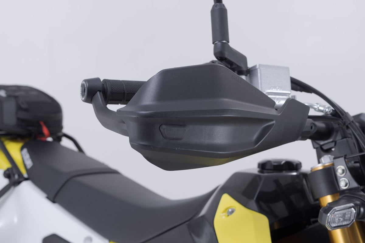 Adventure handguard kit Black. Suzuki DR-Z4S / SM (25-).