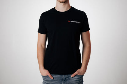 T-Shirt Core Line. Black. Men. Size 3XL.