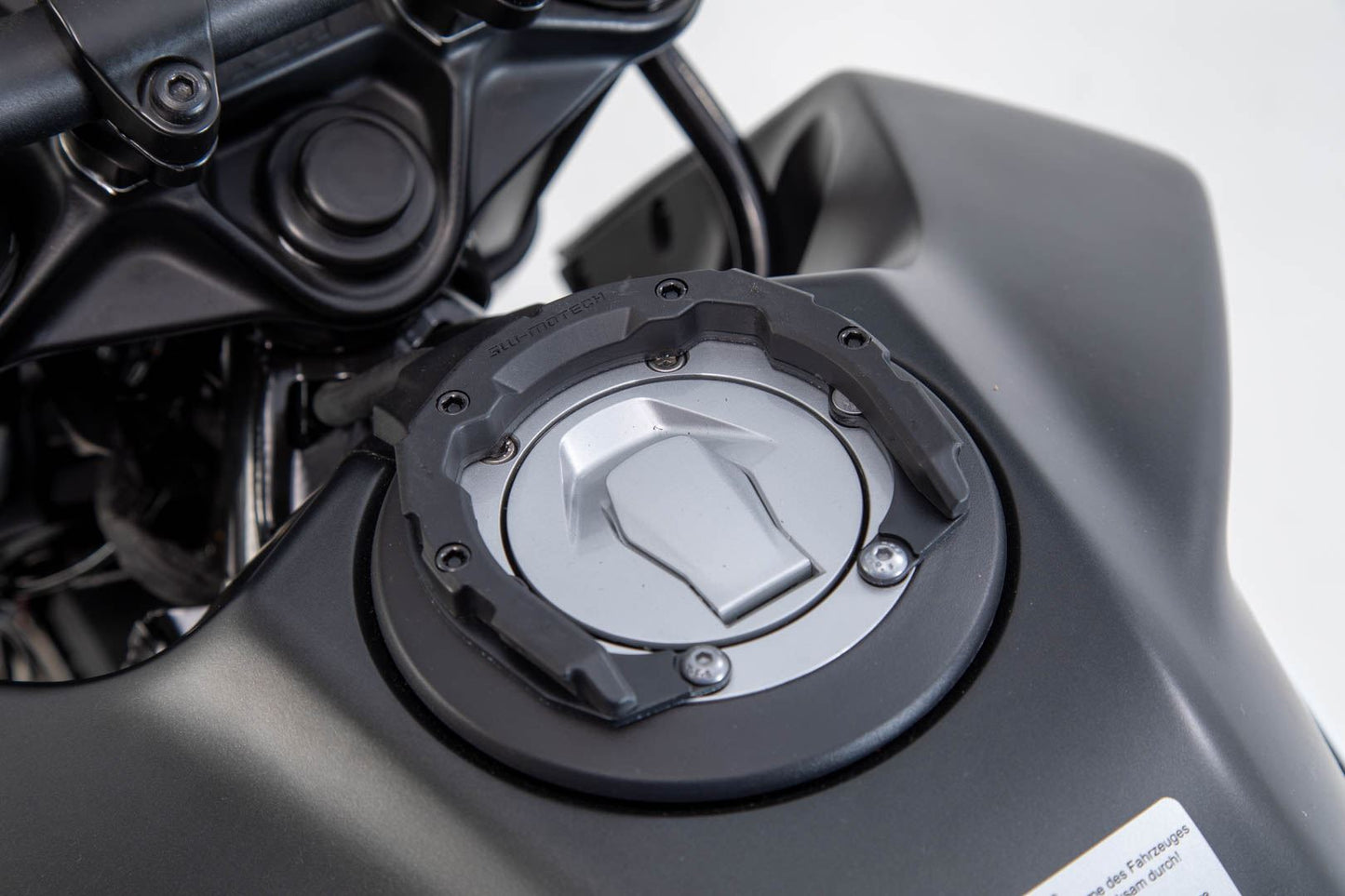 PRO Tank Ring KTM 990 SD/ 390, 790 Adv 6 screws Black