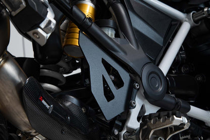Brake cylinder guard BMW R1200GS, R1250GS. Black