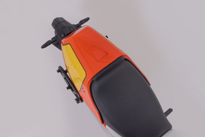 Legend Gear side bag system LC Yamaha XSR900 (21-) / GP (23-).