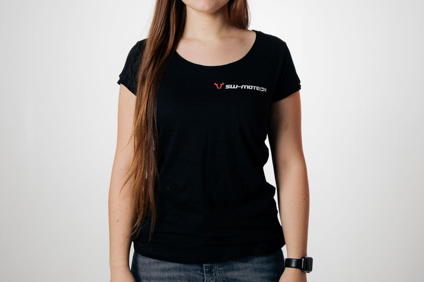 T-Shirt Core Line. Black. Women. Size L.