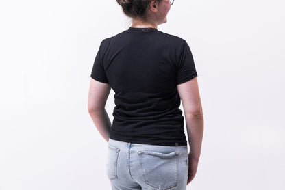 Womens T-shirt  Black Edition Street Line. Black. Womens. Size XL.