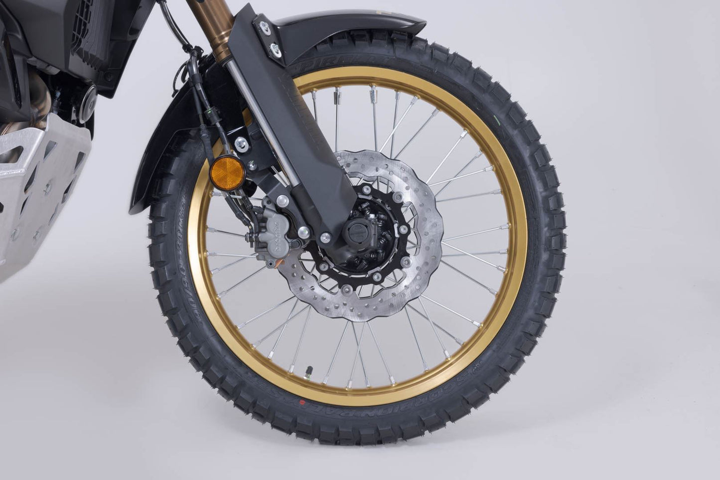Slider set for front axle Black. Yamaha Ténéré 700 World Raid (25-).