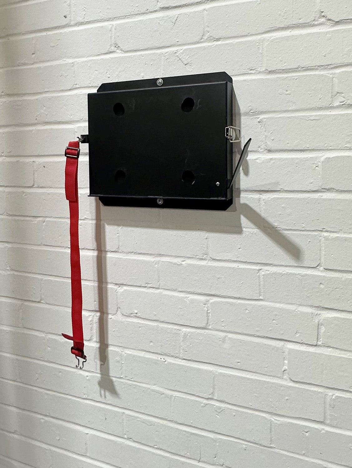 Bruhl Wall Hanger - for the MD2800PRO Dryer