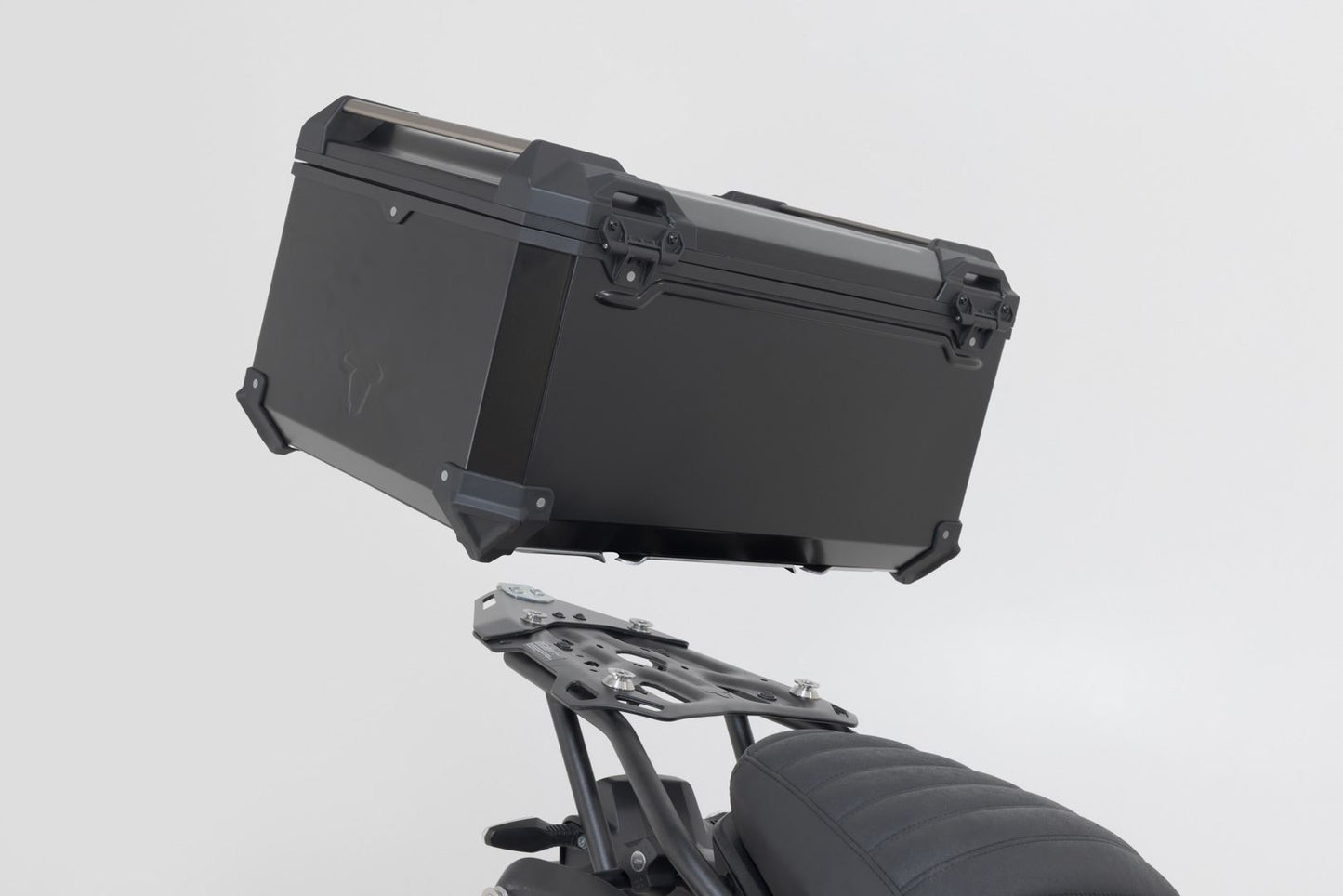 TRAX ADV top case XL Aluminum. Silver.