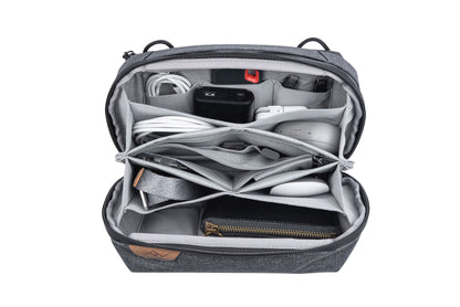 Tech Pouch Charcoal