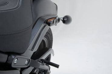 SLH Side Carrier Left Harley-Davidson Softail Fat Bob / S (17-)