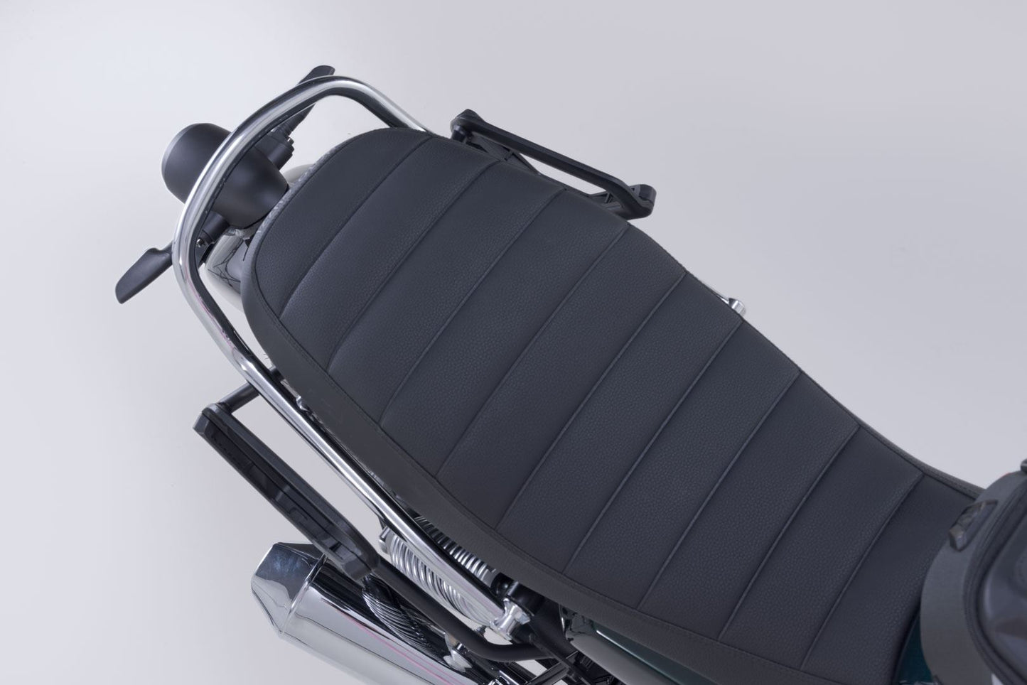 Legend Gear Side Bag system V-LOC 11/11 l. Moto Guzzi V7 models (20-).